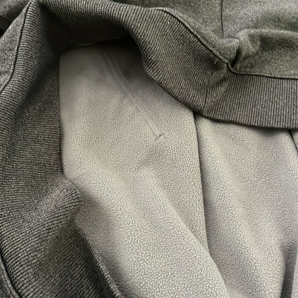 Under armor fleece lined hoodie - Picture 5 of 5